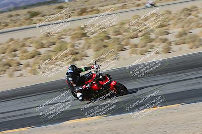 media/Dec-05-2024-Racers Edge (Thu) [[e102e0690b]]/3-B Group/Session 2 (Turn 12 Inside)/